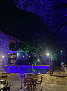 Ambiente noturno do Kasarão